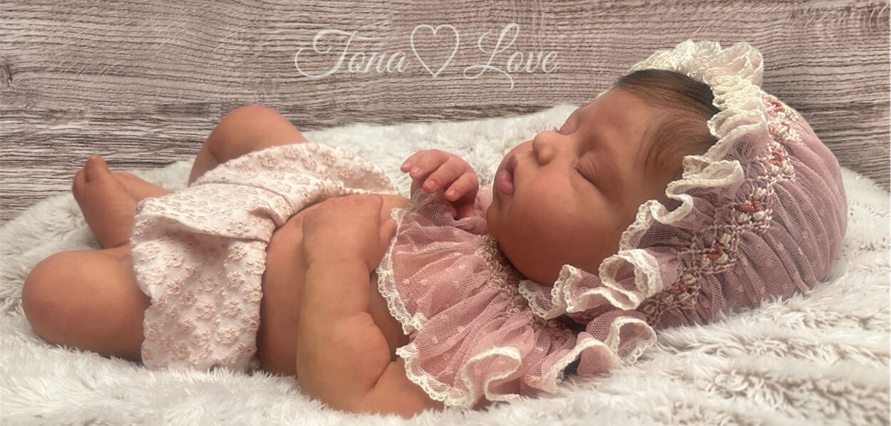 Tona Love Silicone Nursery